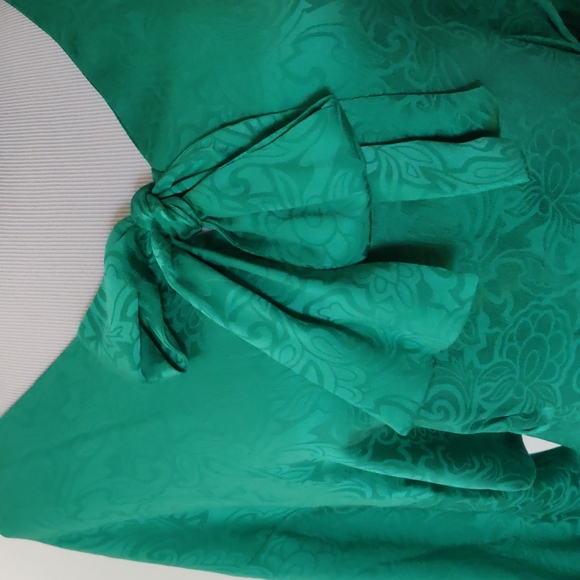 Vintage Silk blouse - Picture 2 of 9